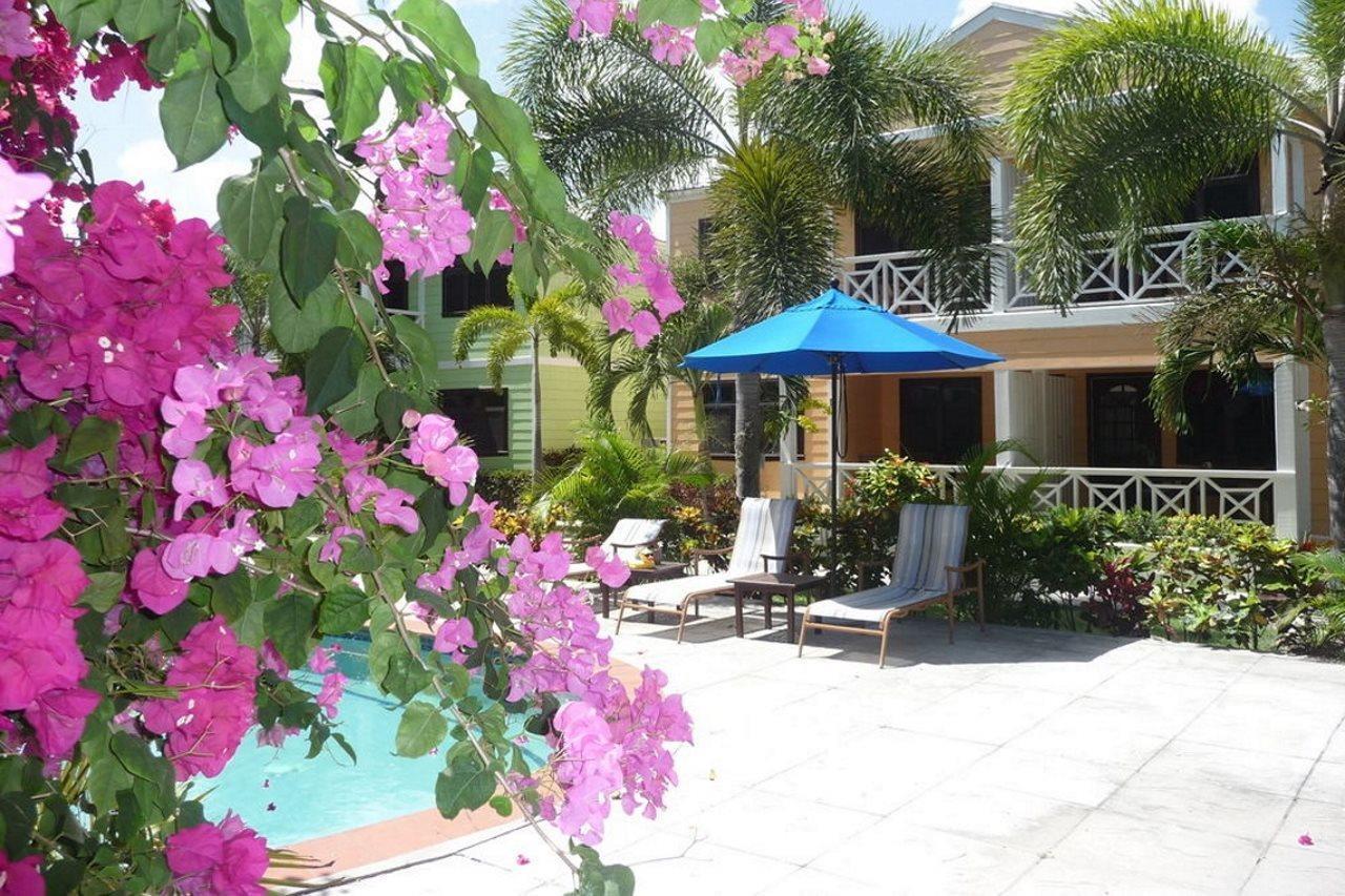 Buccaneer Beach Club Dickenson Bay Extérieur photo
