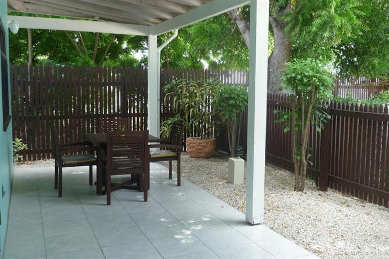 Buccaneer Beach Club Dickenson Bay Extérieur photo